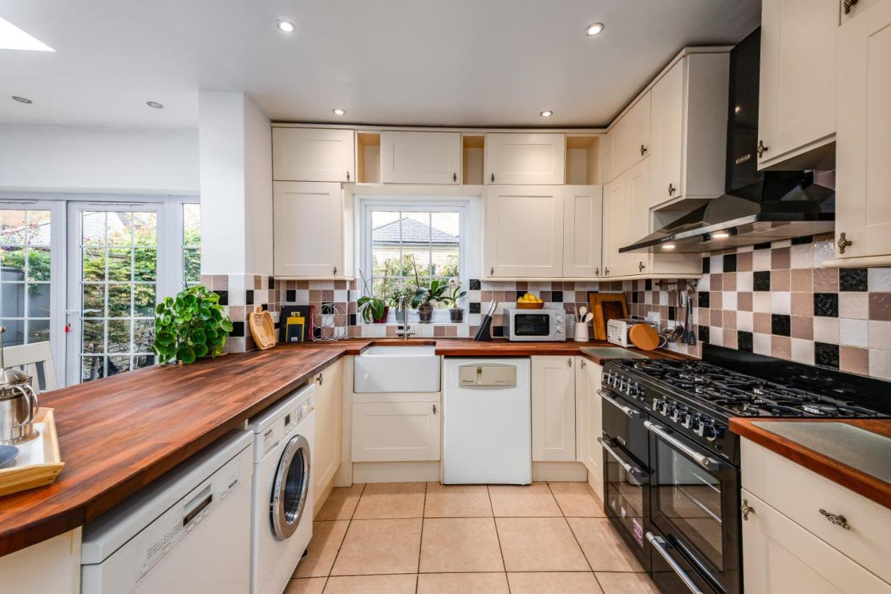 5 Bed House